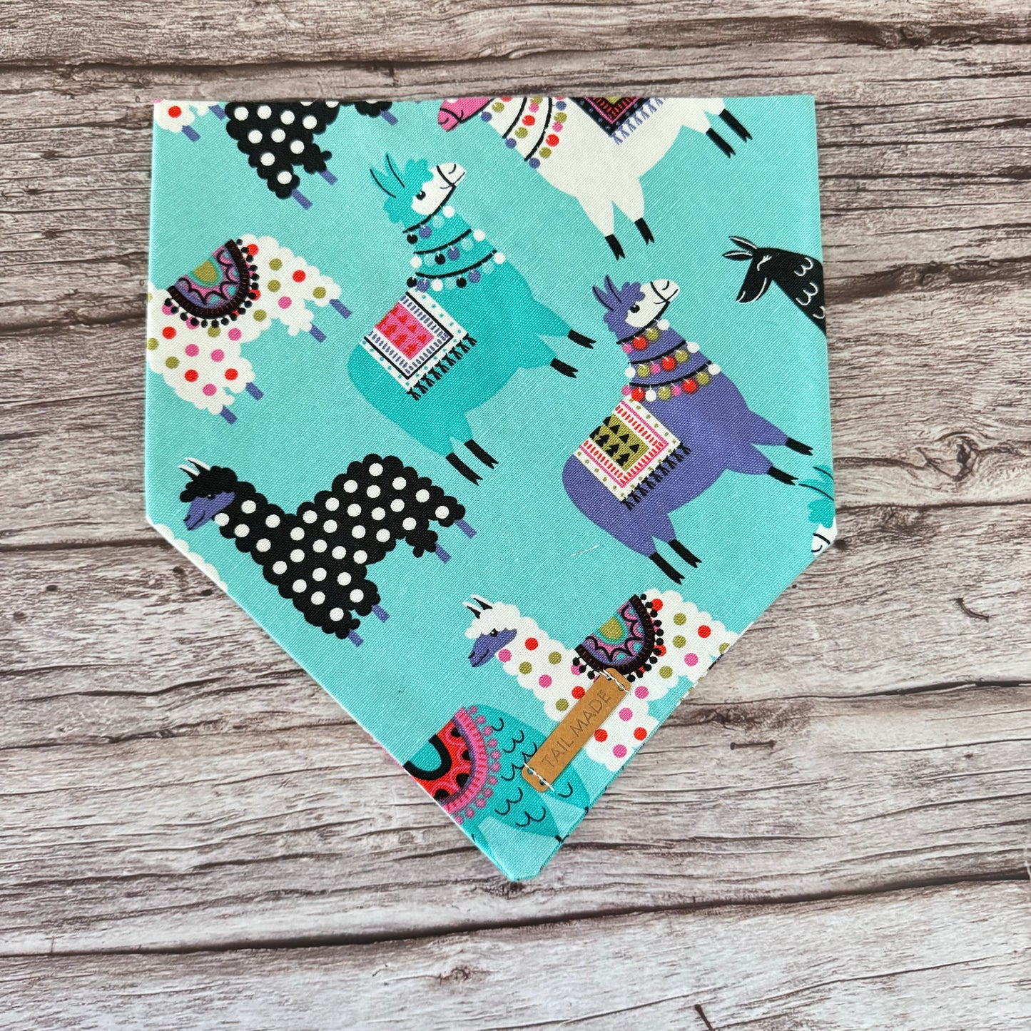 M 40-45cm Bandanas